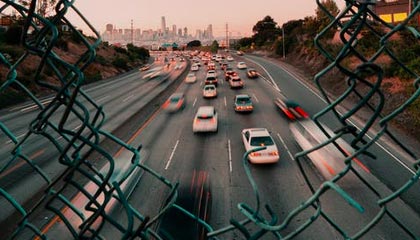 华南理工大学校内发生车祸致一死一伤，目击者发声