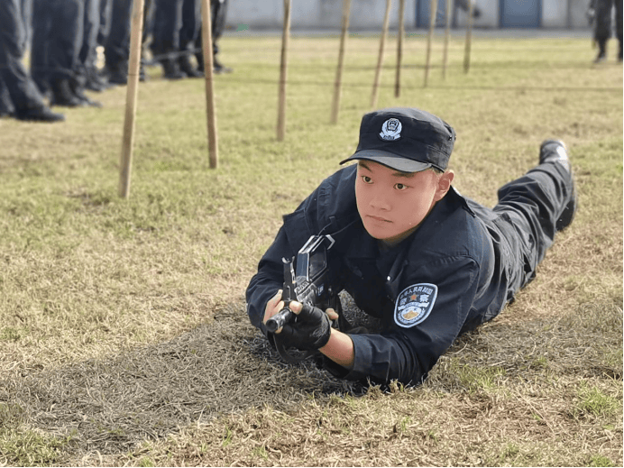 江苏省人民政府批复，同意评定谢雨丰为烈士