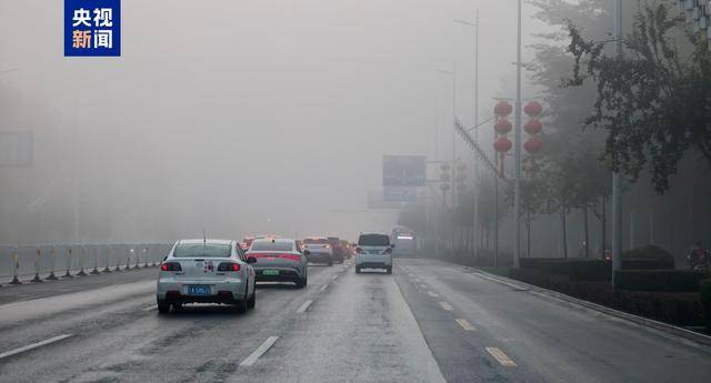 宁夏发布多条大雾橙色预警 部分高速路段实施交通管制