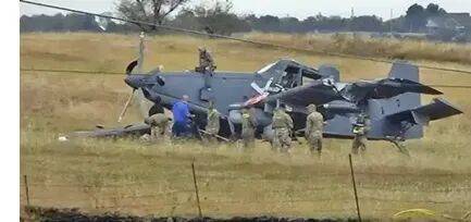 两架美军军机相继坠入南海之际，美军终于由某富翁捐助发饷